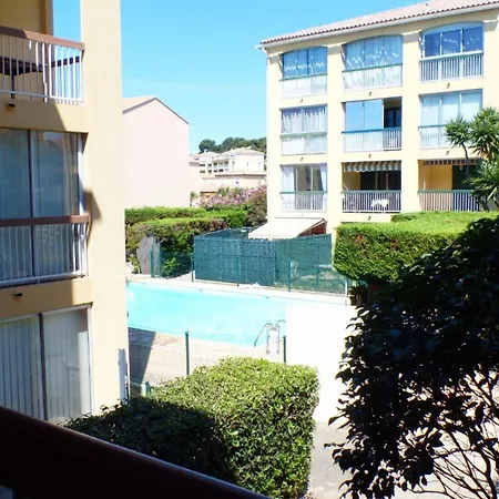 Lägenhet With Pool Near The Sea Wifi And Ac Sanary-sur-Mer