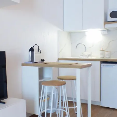 With Pool Near The Sea Wifi And Ac *